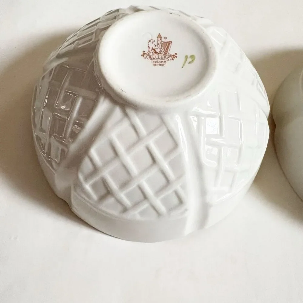 Belleek Ireland Porcelain Bowls set of 2 Shamrock Irish Dish 6